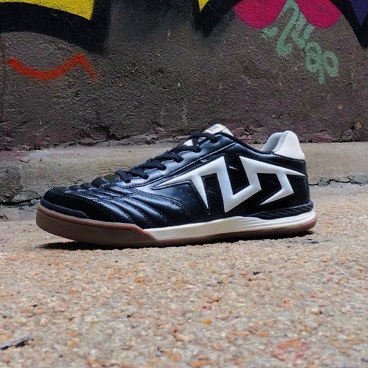 TLSS TACTICIAN IC Flat-Soled Football Shoes